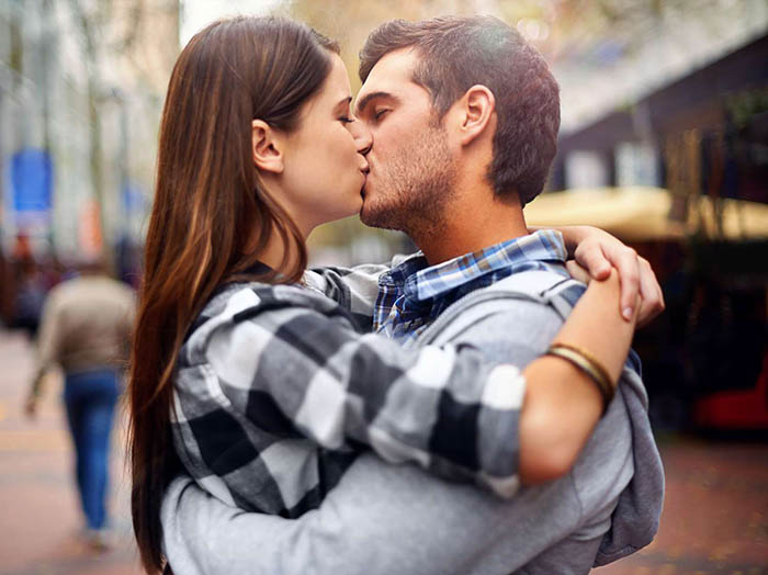 Suudelman merkitys miehelle